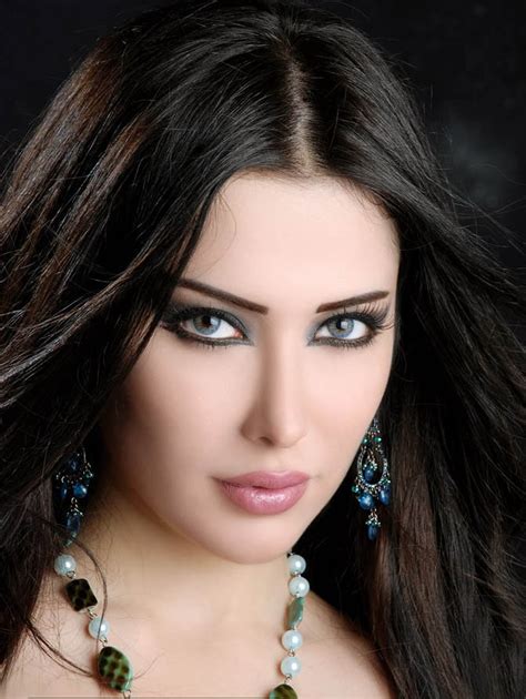 Syrian beauties prefer natural beauty. . Syrian beauties pics